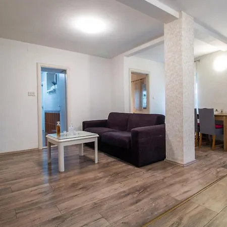 Apartments & Rooms Toni Gostinjska kuća Split