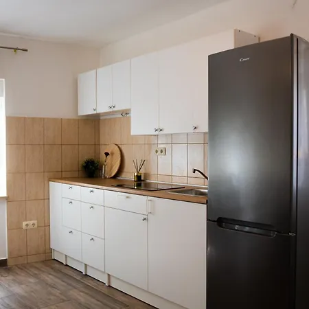 Apartments & Rooms Toni Gasthof 3*