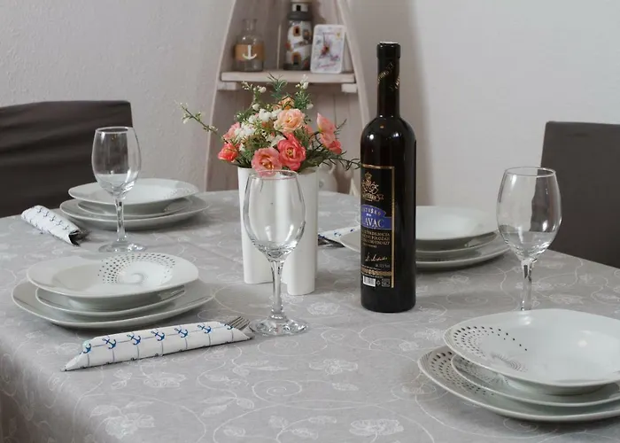 & Toni 3* Сплит